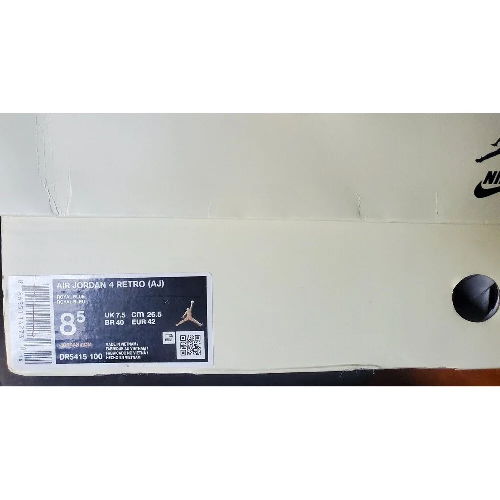 Nike SB x Air Jordan 4 Retro Navy Blue. Size 8.5